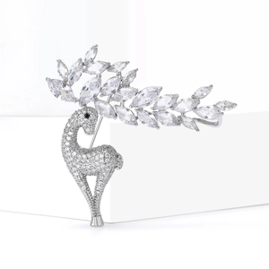 Elegant silver deer brooch with sparkling zircon inlays for fashion accessories