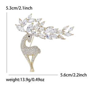 Exquisite gold deer brooch with sparkling zircon crystals and precise measurements