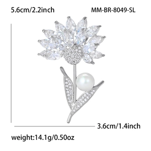 Eleganter Silber-Blumen-Brosche mit Markis-Zirkonia, Perle und 5,6 cm Größenangaben
