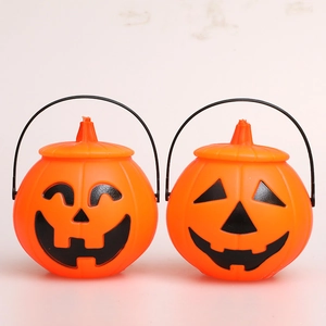 Halloween Pumpkin Candy Bucket Orange Plastic Portable Jack-O-Lantern Pail For Spooky Party Decor Trick Or Treat Supplies