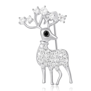 Broche cerf élégante en argent avec zircons scintillants et œil en pierre noire