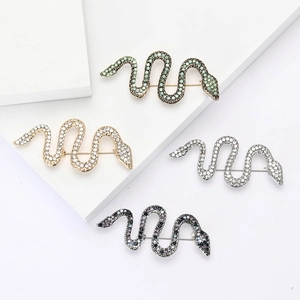 Exquisite Alloy Rhinestone Snake Brooch For Men Women Personalized Animal Snake Shape Suit Coat Corsage Pin Fashion Jewelry