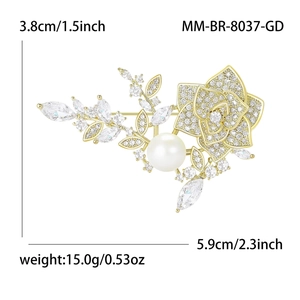 Élégante broche rose dorée avec zircons étincelants et perle blanche pour femme