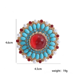 Vintage Baroque ruby brooch with blue beads and pearls in golden finish, 4.6cm wide