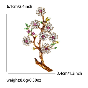 Exquisite vintage flower and leaf brooch with pink crystals and enamel detailing