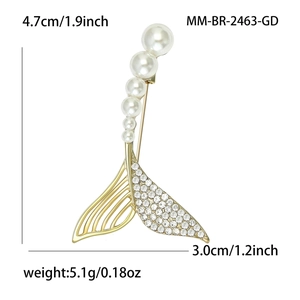 Broche en forme de queue de poisson avec perles dégradées et strass dorés