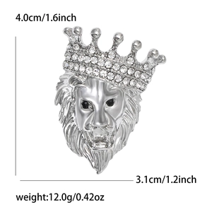 Silver lion head brooch with crown and crystal inlay, 4.0cm height size display