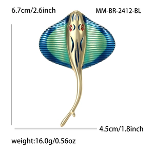 Golden manta ray stingray brooch with blue and green enamel and 6.7cm height