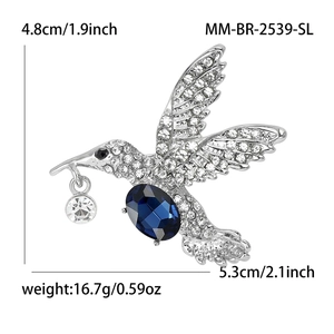 Funkelnde Kolibri-Brosche mit blauem Kristall und silbernen Strasssteinen in 5.3x4.8cm