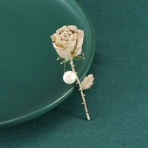 Broche Rose de Luxe Pour Femme Micro-incrustation Zirconium Künstliche Perle d'imitation Émail Cuivre Plaqué Or Argent Bijoux Élégants