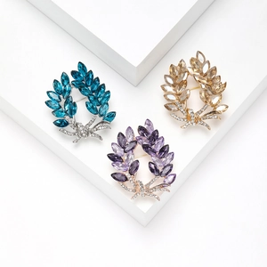 Elegant Alloy Crystal Olive Branch Brooch For Women High Grade Rhinestone Laurel Leaf Pin For Wedding Party Clothes Accessories