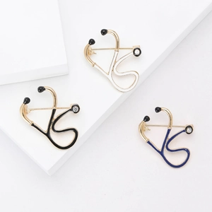 Creative Alloy Stethoscope Brooch For Doctors Nurses Enamel Rhinestone Lapel Pin Professional Apparel Jewelry Accessory