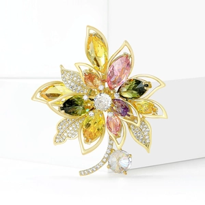 Exquisite gold-plated flower brooch with colorful cubic zirconia and micro-set crystals