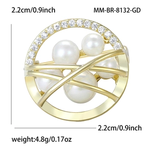 Elegant gold round brooch with micro-pave zircons and pearls, 2.2cm diameter design