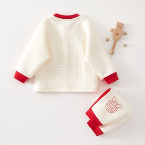 Quilted warm baby thermal pajama set with high waist and festive red rabbit patterns