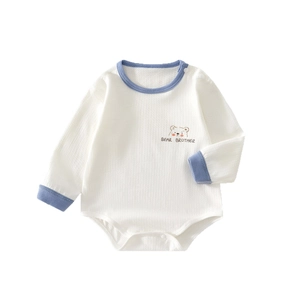 Body bébé à manches longues en coton respirant avec imprimé ours et bordures bleues contrastées