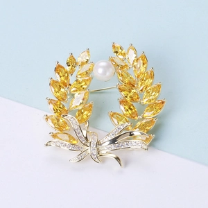 Elegant Wheat Ear Brooch For Women Luxurious Zirconia Gold Plated Copper Laurel Leaf Pin With White Artificial Pearl Jewelry Accessory