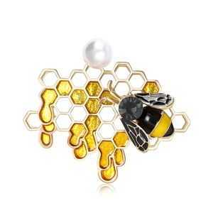 Luxurious gold honeycomb brooch with enamel bee, crystal details and white pearl accent