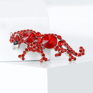 Exquisite handmade leopard brooch with red rhinestones and silver-tone finish for men