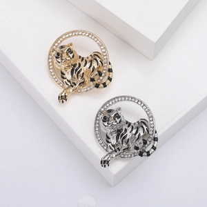 Mode Legierung Tiger Brosche Für Damen Funkelnde Strass Tier Pin Chinesisches Sternzeichen Tiger Emaille Schmuck Geschenk