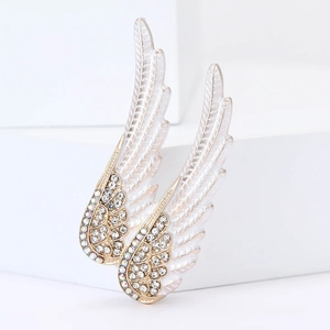 Broches élégantes en forme d'ailes d'ange dorées avec émail blanc et strass brillants