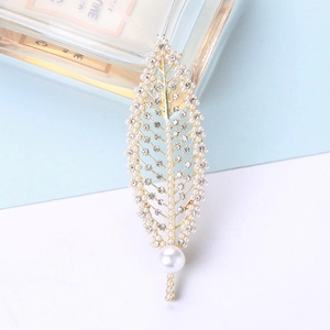 Elegant Gold Plated Alloy Leaf Brooch Pin With Faux Artificial Pearl And Rhinestone For Women Suit Jacket Coat Vintage Accessory