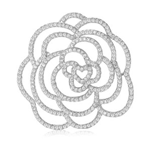 Elegante Kupfer Kamelie Blume Brosche Pin Mikro Zirkonia Hohl Floral Reversnadel Für Damen Anzug Kleid Accessoire