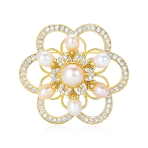 Elegant Copper Artificial Pearl Camellia Brooch Gold Hollow Design Zircon Flower Pin For Women Suit Coat Decoration Accessories