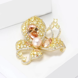 Luxury copper zircon butterfly brooch with pink pearl and sparkling crystals for women