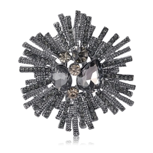 Vintage Baroque Rhinestone Brooch For Women Men Alloy Fireworks Sunburst Design Luxury Suit Pin Accessory Retro Elegant Jewelry