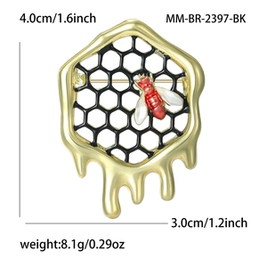 Broche alvéolée fluide dorée avec abeille colorée, accessoire de mode style minimaliste