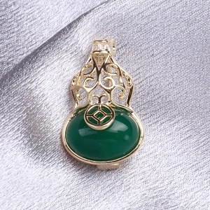 Elegant s925 silver gourd earring with green jasper and hollow gold pattern detail