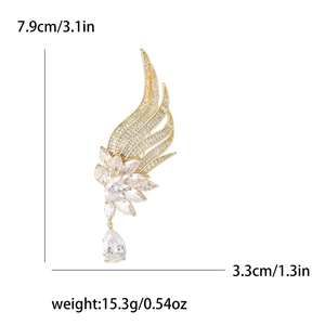 Sparkling angel wing brooch with clear zircons in gold finish including size dimensions