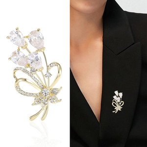 Elegant crystal zircon flower bouquet brooch with gold-plated base for women's formal suits