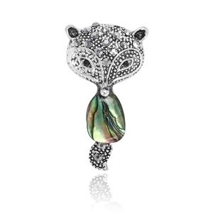 Vintage Alloy Fox Brooch For Women Cartoon Artistic Animal Pin With Abalone Shell Rhinestone Inlay Fashion Clothing Jewelry Accessories