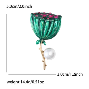 Grüne Lotus-Brosche mit rosa Kristallen und großer Perle, 5cm hohes Modeaccessoire