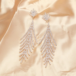 Elegant gold fishbone tassel earrings with sparkling crystals for luxury wedding attire
