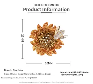 Detail view of sunflower bee brooch with 26mm x 26mm dimensions and zircon inlay