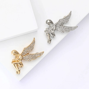 Mode Legierung Engel Brosche Für Damen Glänzende Strass Eingelegt Engel Anstecknadel Für Anzug Strickjacke Kleid Schmuck Geschenk