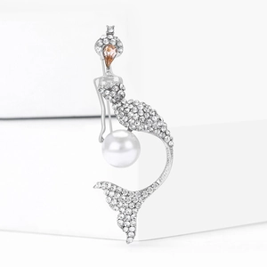Sparkling mermaid brooch with silver metal, white pearl center and clear rhinestones