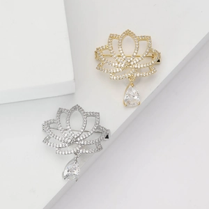 Élégante Broche Pendentif Fleur de Lotus en Cuivre pour Femme Avec Micro Pavé de Pierres en Zirconia Goutte Bijoux de Bureau de Mariage