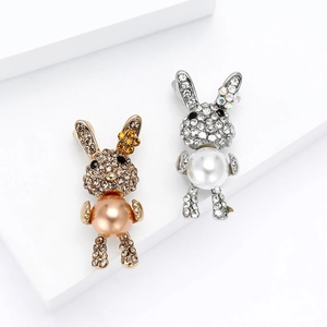 Elegantes broches de conejo en aleación con diamantes de imitación y perlas en oro y plata