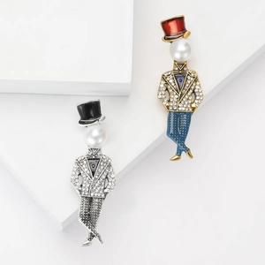 Fashion Cute Magician Gentleman Figure Brooch Alloy Rhinestone Inlaid Faux Artificial Pearl Pin Jewelry For Women Coat Suit Dress Accessory