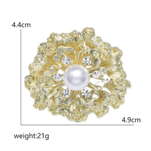 Elegant gold flower brooch with white pearl and rhinestones 4.4cm by 4.9cm size