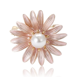 Elegant daisy brooch with pink enamel petals and a large pearl center for women