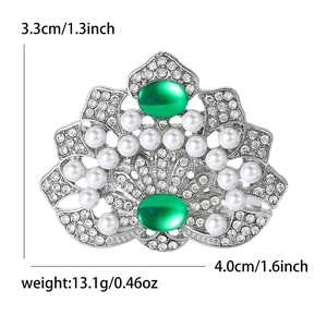 Broche couronne vintage de luxe avec perles et gemmes vertes, taille 4,0x3,3 cm