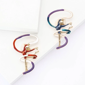 Elegant Alloy Enamel Gymnastics Girl Brooch Creative Ribbon Dancer Breastpin For Women Suits Coats Daily Fashion Jewelry