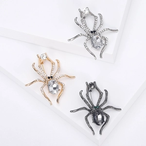 Gothic Alloy Rhinestone Spider Brooch Pin Fashion Halloween Suit Lapel Pin Jewelry Accessory For Men Women Gift