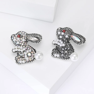 Luxury Alloy Rhinestone Rabbit Brooch For Women Cute Imitation Artificial Pearl Animal Pin Fashion Jewelry Vintage Accessories