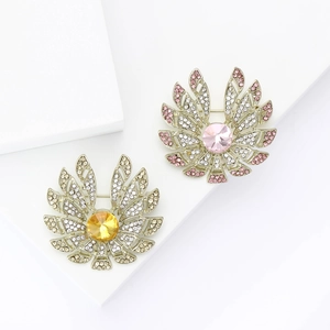 Broche en Alliage de Fleur Élégante avec Strass pour Femmes Broche en Cristal Floral Rayonnant pour Costume Châle Accessoires de Bijoux de Mode